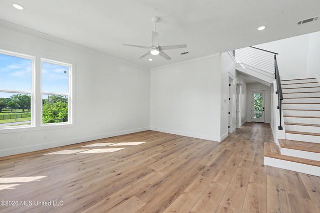 1310 Kensington Drive, Biloxi, MS 39530