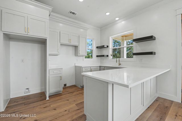 1310 Kensington Drive, Biloxi, MS 39530