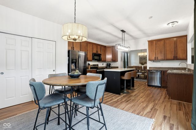 11179 Beardsley Way, Fishers, IN 46038