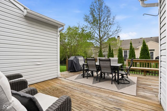 11179 Beardsley Way, Fishers, IN 46038