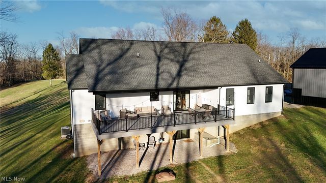 258 Friendly Acres Road, Wellsburg, WV 26070