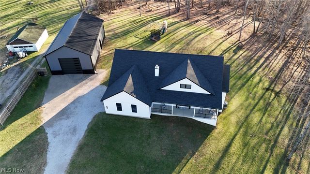 258 Friendly Acres Road, Wellsburg, WV 26070