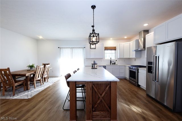 258 Friendly Acres Road, Wellsburg, WV 26070