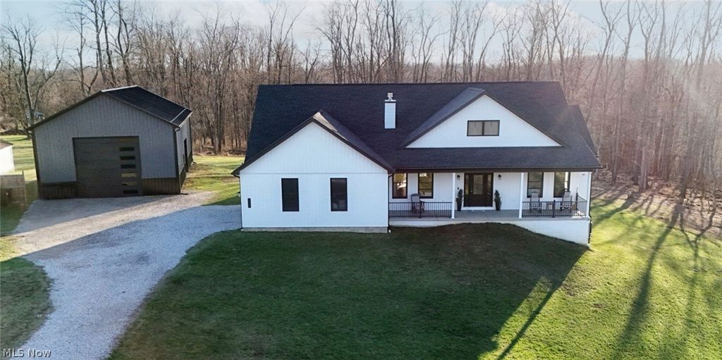 258 Friendly Acres Road, Wellsburg, WV 26070