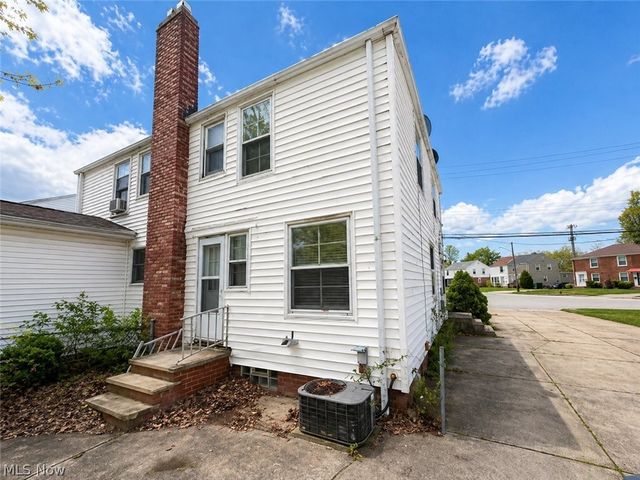 1437 E 252nd Street, Euclid, OH 44117