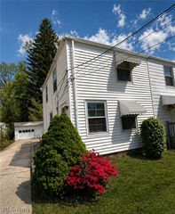 1437 E 252nd Street, Euclid, OH 44117