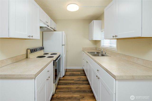 201 E Liberty Street, Port Angeles, WA 98362