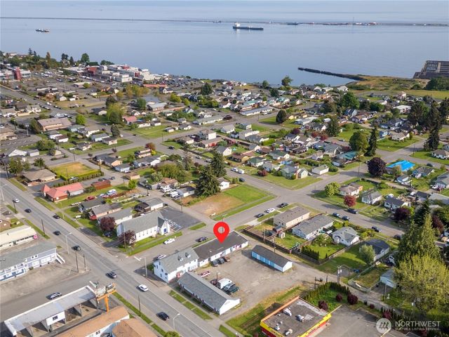 201 E Liberty Street, Port Angeles, WA 98362