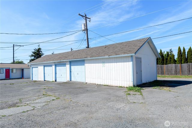 201 E Liberty Street, Port Angeles, WA 98362