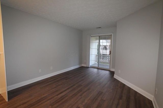 6550 Reflections Drive, C, Dublin, OH 43017