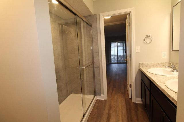 6550 Reflections Drive, C, Dublin, OH 43017