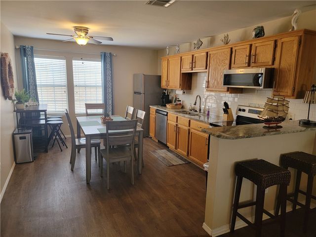 15438 Seamount Cay Ct 103, Corpus Christi, TX 78418