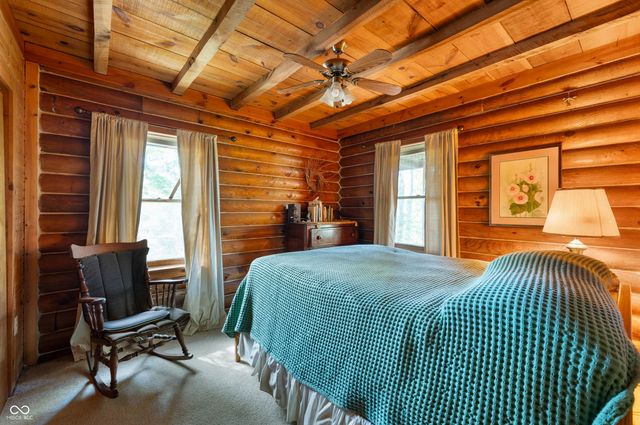 7530 N Base Road, North Vernon, IN 47265