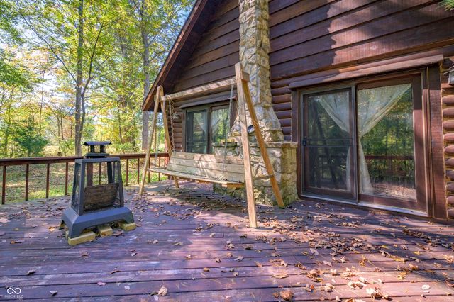 7530 N Base Road, North Vernon, IN 47265