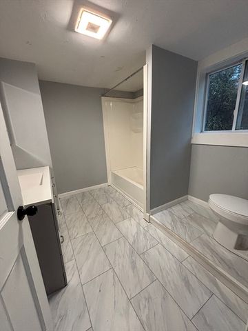 2230 Cranberry Hwy 1, Wareham, MA 02576