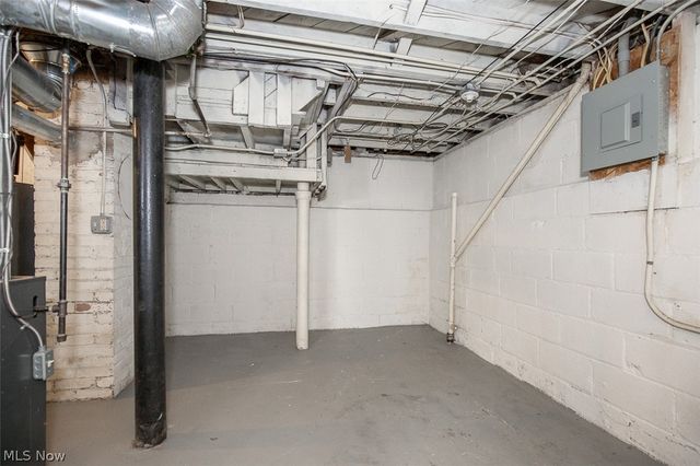 4521 Lilac Road, South Euclid, OH 44121