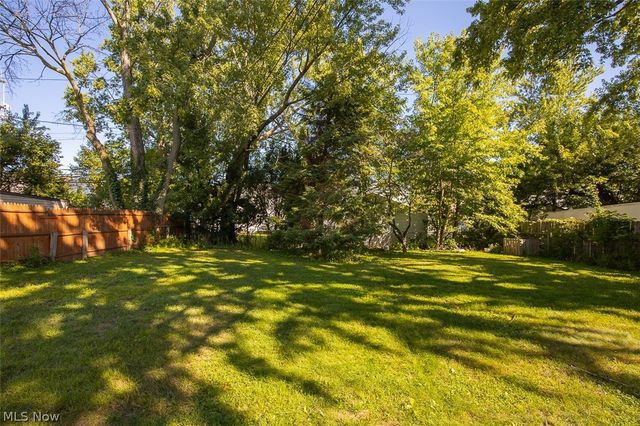 4521 Lilac Road, South Euclid, OH 44121