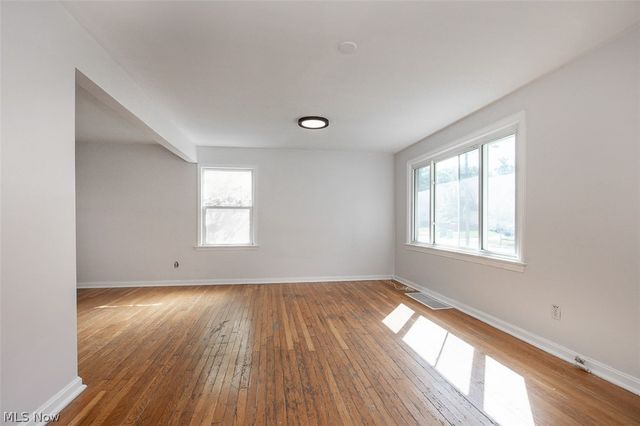 4521 Lilac Road, South Euclid, OH 44121
