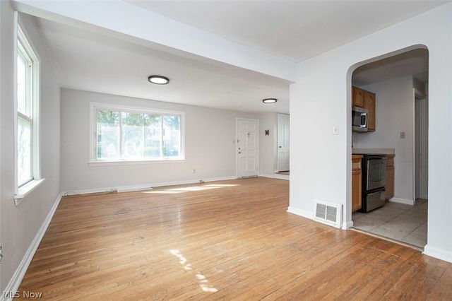 4521 Lilac Road, South Euclid, OH 44121