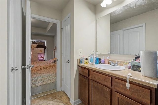 805 Pleasant Hill Road 333, Lilburn, GA 30047