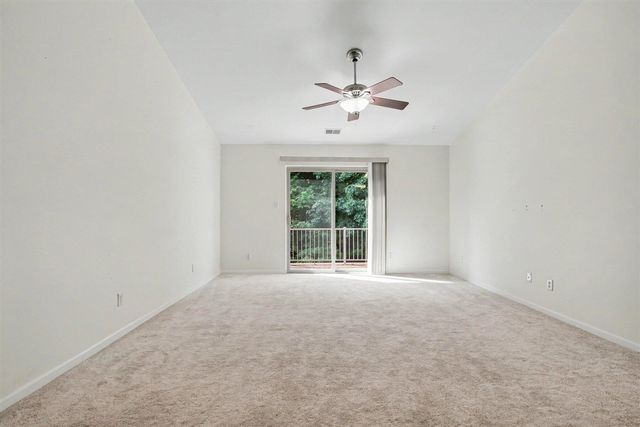 951 Addington Lane 135, Ann Arbor, MI 48108