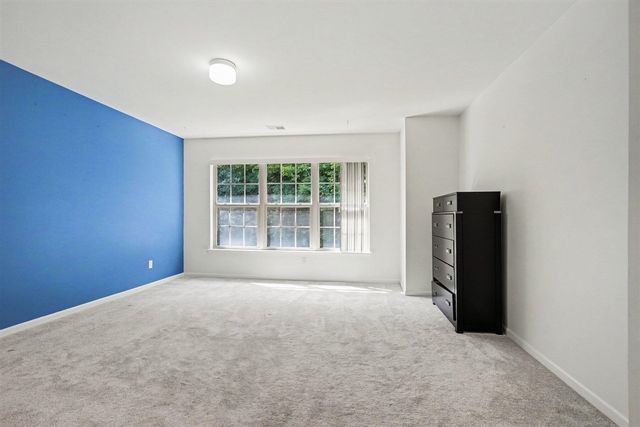 951 Addington Lane 135, Ann Arbor, MI 48108