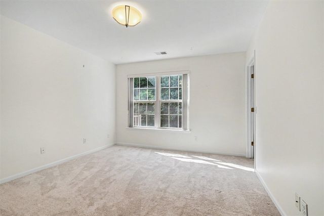 951 Addington Lane 135, Ann Arbor, MI 48108