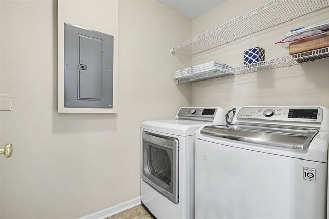 951 Addington Lane 135, Ann Arbor, MI 48108