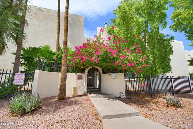 4330 N 5th Avenue 215, Phoenix, AZ 85013