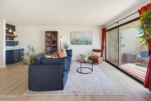 4330 N 5th Avenue 215, Phoenix, AZ 85013