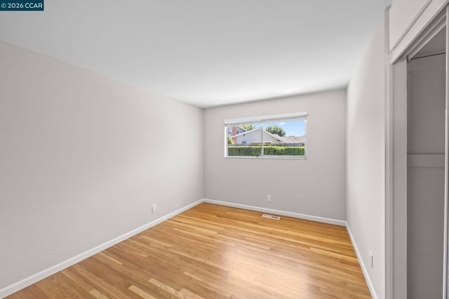 1320 Hookston Rd, Concord, CA 94518