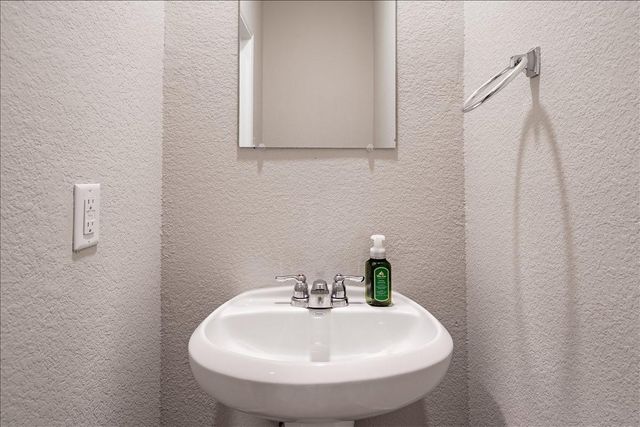 2465 Bull Trout Drive, Conroe, TX 77384