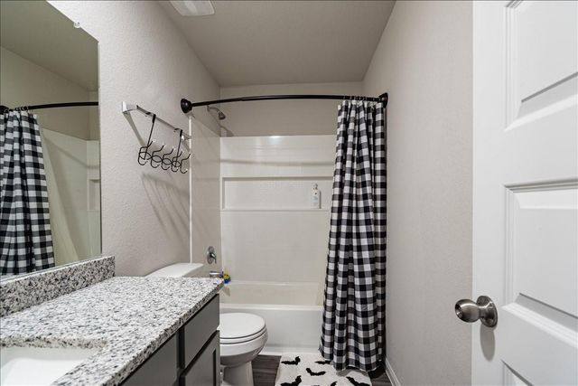 2465 Bull Trout Drive, Conroe, TX 77384