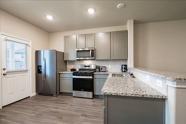 2465 Bull Trout Drive, Conroe, TX 77384