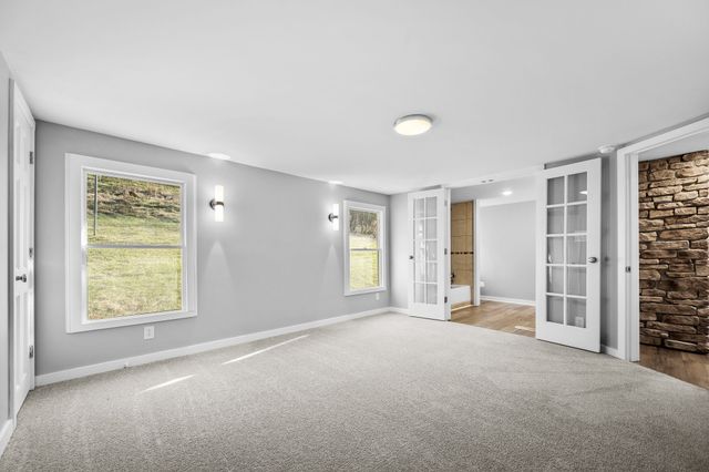 7757 Burks Hollow Rd, Christiana, TN 37037