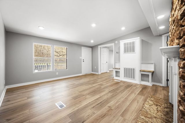 7757 Burks Hollow Rd, Christiana, TN 37037