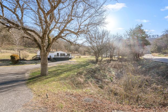 7757 Burks Hollow Rd, Christiana, TN 37037