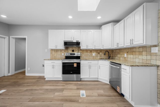 7757 Burks Hollow Rd, Christiana, TN 37037