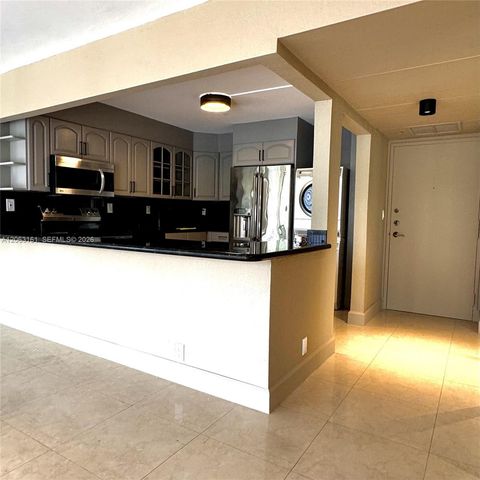 1901 Brickell Ave B512, Miami, FL 33129