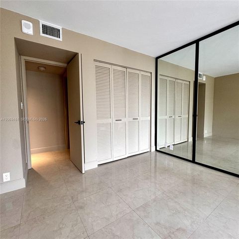 1901 Brickell Ave B512, Miami, FL 33129