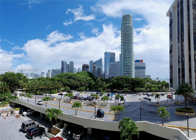 1901 Brickell Ave B512, Miami, FL 33129