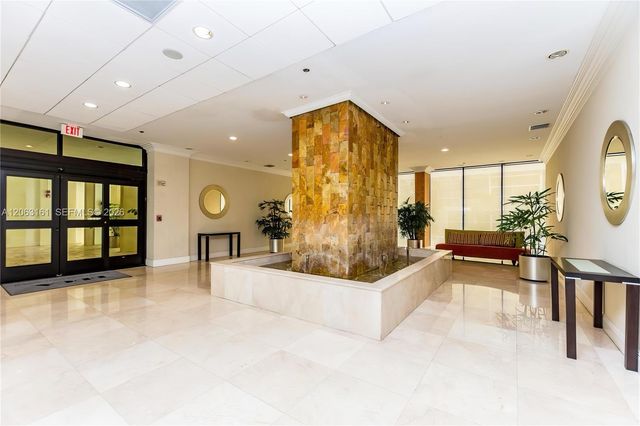 1901 Brickell Ave B512, Miami, FL 33129
