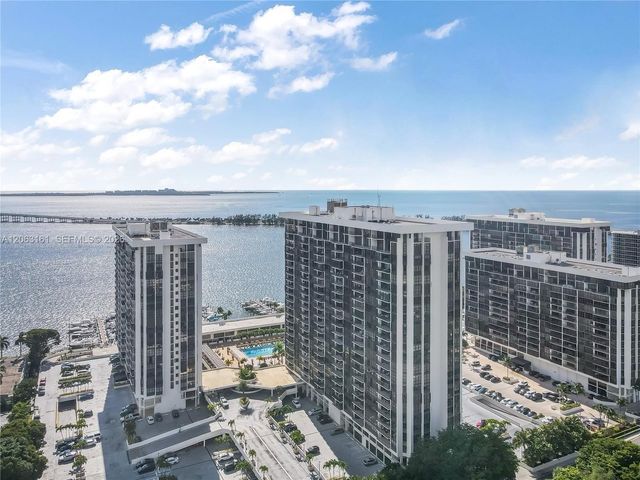 1901 Brickell Ave B512, Miami, FL 33129