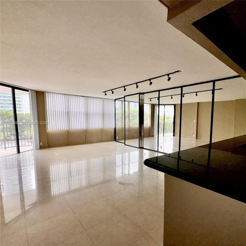 1901 Brickell Ave B512, Miami, FL 33129