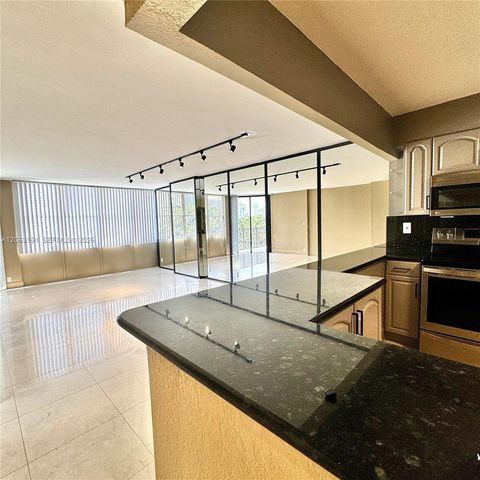 1901 Brickell Ave B512, Miami, FL 33129