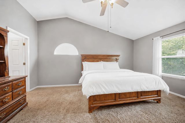 2037 Bluestem Drive, Burlington, KY 41005