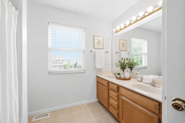 2037 Bluestem Drive, Burlington, KY 41005