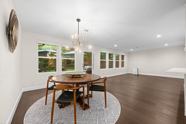 823 Walnut Creek DR, Austin, TX 78753