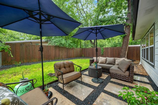 823 Walnut Creek DR, Austin, TX 78753