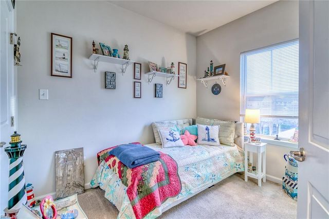 7541 Luminary DR, Williamsburg, VA 23188